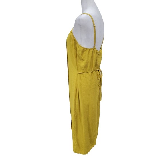 Le Lis Asymmetric Button Front Midi Dress Size Medium Yellow - Picture 7 of 9